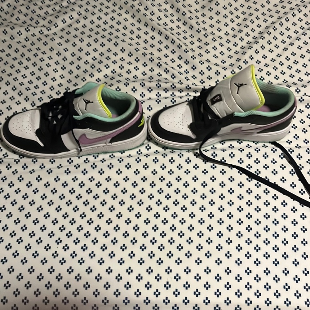 Jordan 1